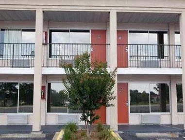 Days By Wyndham Tallahassee-government Center 2* Tallahassee